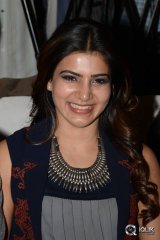 Samantha at Nava Manmadhudu Movie Press Meet